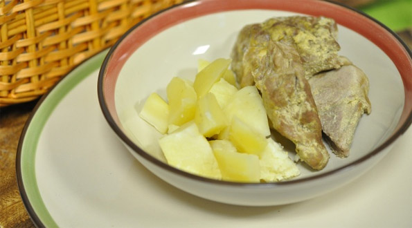 Свинина на пару с картофелем в мультиварке Редмонд