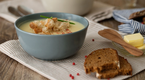 Крем-суп из маниока в мультиварке Редмонд