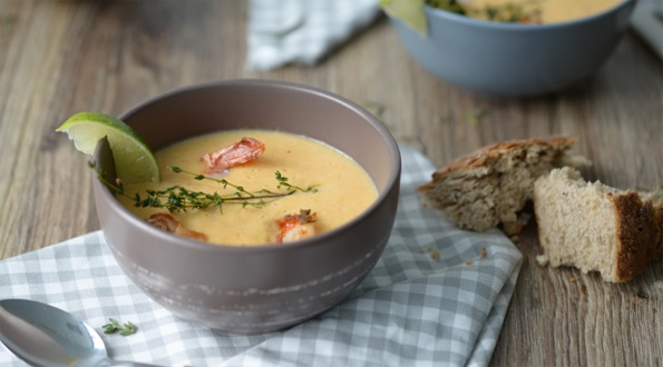Суп сливочный с креветками в мультиварке Редмонд